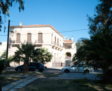 DSC 6708 370x300 - A Luxury House In Elefsina