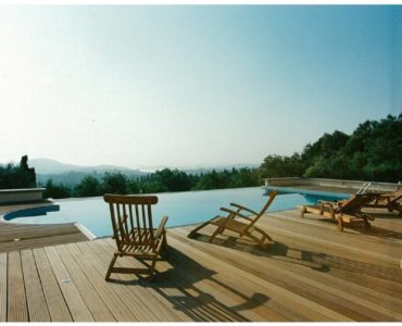 img 114101446 0003 370x300 - Korfu Gouvia'da deniz manzaralı nefis villa