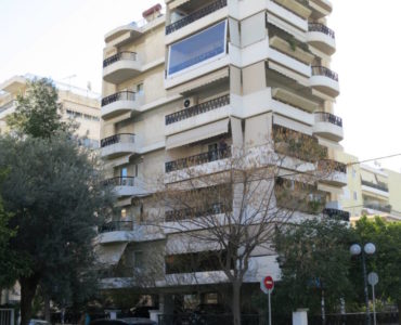 IMG 1077 370x300 - Apartment in Palaio Faliro