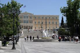 SYMTAGMA - Syntagma Meydanı'na Yakın Kiracılı 120m2 Dükkan